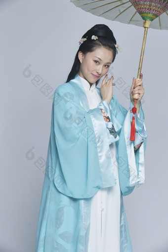 身穿古装的<strong>汉服</strong>女性人像<strong>汉服</strong>影棚拍摄