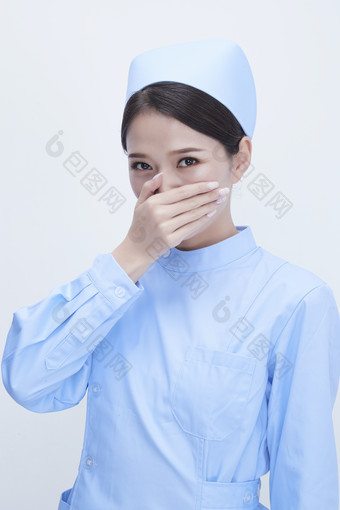 身穿蓝色护士服展示各种<strong>表情</strong>的漂亮女护士