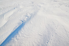 中国河北张家口沽源县天鹅湖冬季湖面雪景