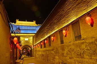 中国河北省张家口市堡子里景区夜景