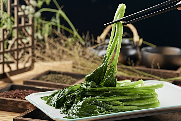 港式茶餐白灼菜心