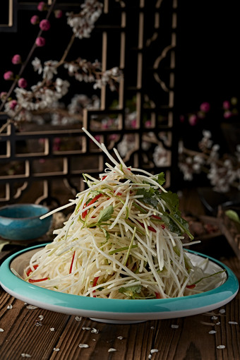 彩椒香菜凉拌芥菜丝