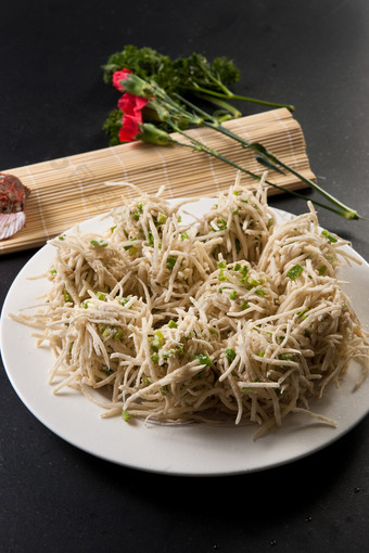 香蒸粗粮莜面饸饹丸子