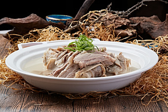 清炖水盆羊肉