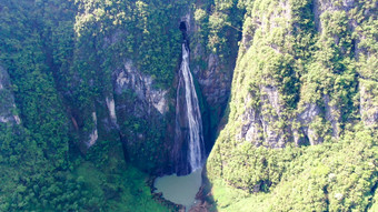 大自<strong>然高</strong>山瀑布流水