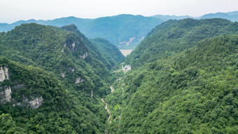 湖北宜昌三峡风光高山峻岭