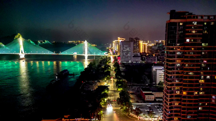 湖北宜昌沿江大道万达广场宜昌国际广场夜景