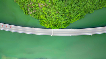 水上最美公路湖北新山