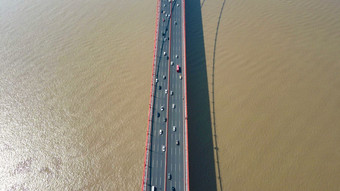 湖北武汉长江鹦鹉洲大桥