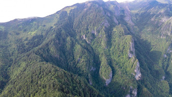 连绵起伏山川自然风光