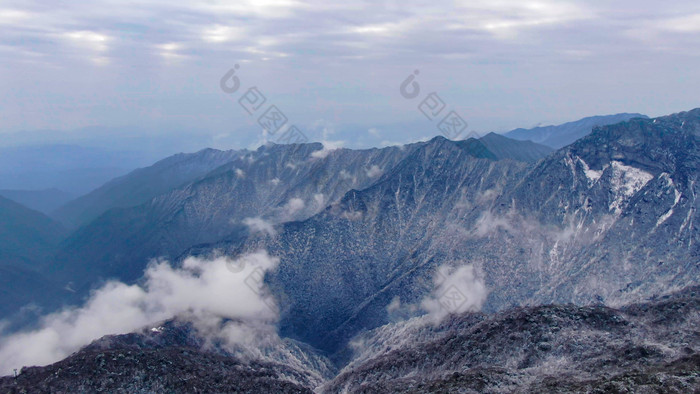 梵净山大山深处雪景