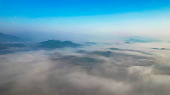 南方丘陵山川清晨迷雾日出云海