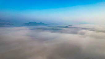 南方丘陵山川清晨迷雾日出云海