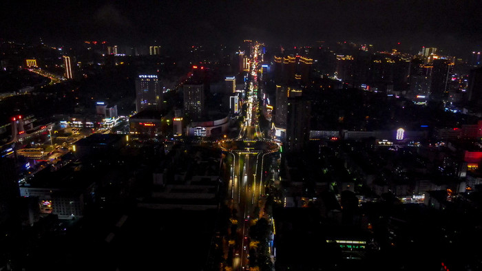 岳阳巴陵中路商业圈夜景交通湖南