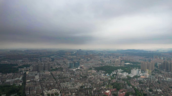 城市极端天气暴雨来袭航拍广东中山