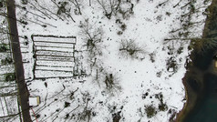 俯拍森林冬天雪景