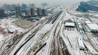 航拍火车轨道交通冬天雪景