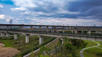 交通运输高铁高架桥交通火车站航拍
