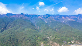 云南大理古镇苍山洱海蓝天白云旅游航拍