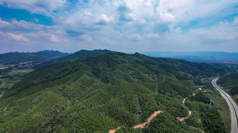 祖国壮丽河山<strong>青山</strong>绿水航拍