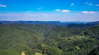 祖国大好河<strong>山</strong>青<strong>山</strong>绿水河流航拍