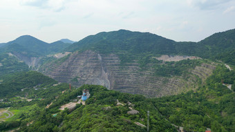 航拍湖北黄石国家矿山公园亚洲<strong>第一天</strong>坑