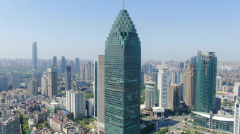 航拍湖北武汉汉口金融中心高楼