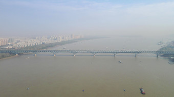 航拍江苏<strong>南京</strong>长江大桥