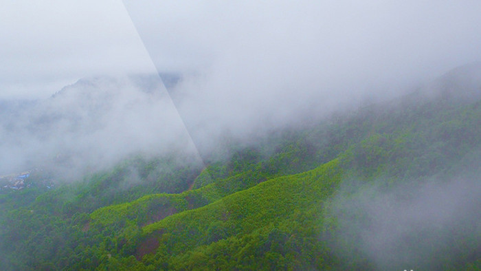 航拍雾中山色风景超清视频素材