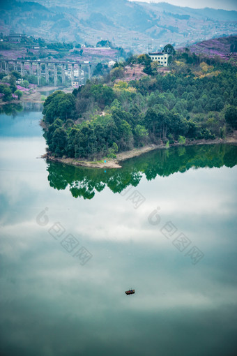 成都龙泉山宝狮湖