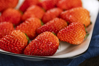 新鲜有机水果草莓