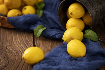 柠檬夏季新鲜水果图片