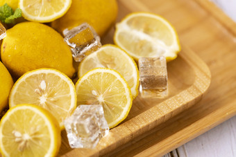 冰块柠檬夏天水果素材