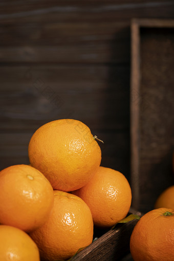 水果<strong>橙子</strong>暗调风格素材