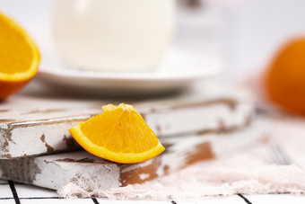 酸奶橙子夏日早餐