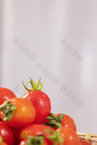 小西红柿圣女果创意背景