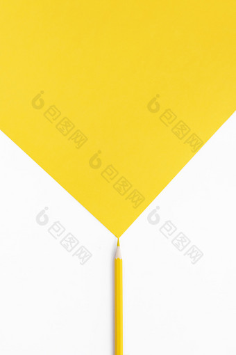 黄色<strong>铅笔</strong>撞色白色底图