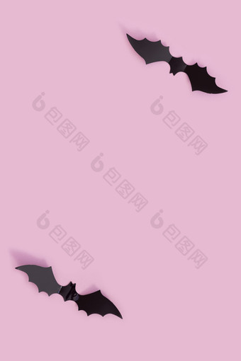 蝙蝠创意可怕搞怪粉色海报