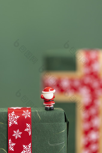 圣诞老人与圣诞礼物暗绿背景