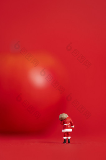 <strong>圣诞</strong>老人创意平安夜红色图片