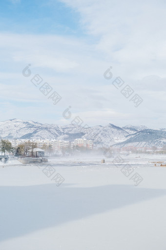 冬天北方城镇雪后景色