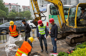 城市道路建设摄影图片