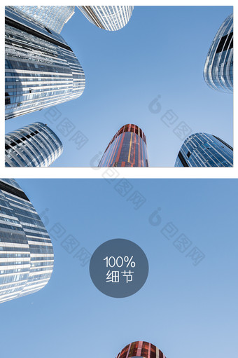 蓝色大气的北京地标三里屯soho仰拍图图片