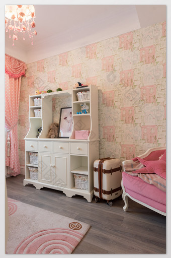 粉嫩浪漫的公主房家具摄影图图片