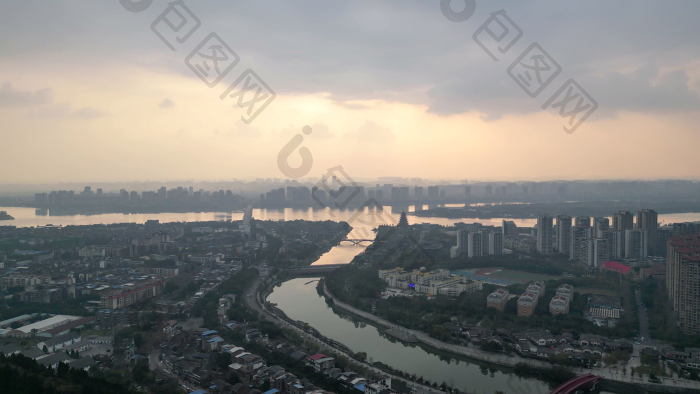 航拍四川遂宁大景图片-包图网企业站