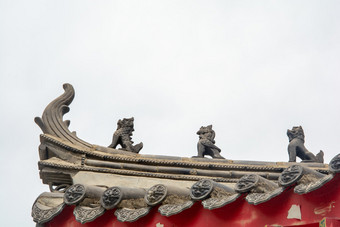 寺庙古建筑中的垂兽图片