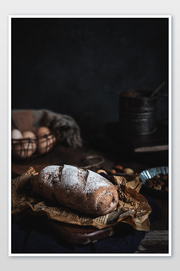 暗调欧式面包早餐静物美食摄影图片图片