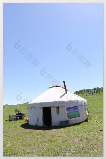 新疆草原蒙古包摄影图片