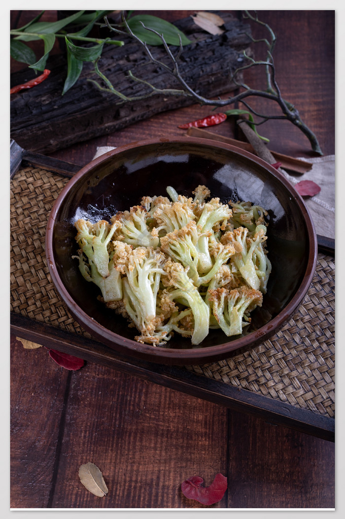 中式干锅花菜美食摄影图