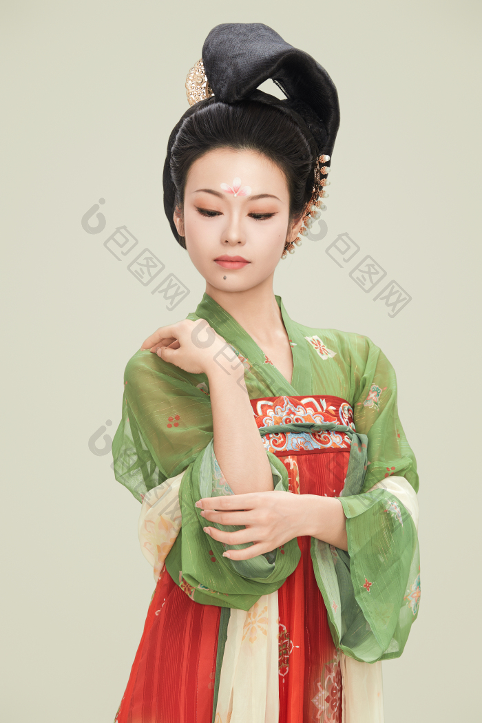 大唐风韵女性古装妆容造型图片-包图网企业站